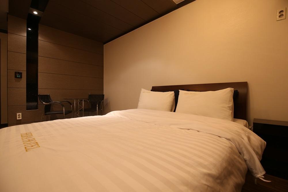 Hera Motel Daejeon Exteriör bild
