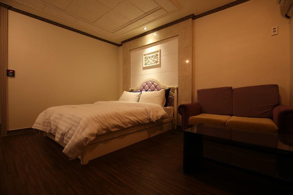 Hera Motel Daejeon Exteriör bild
